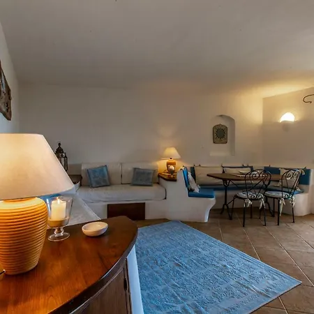 Swimming Pool R&r *